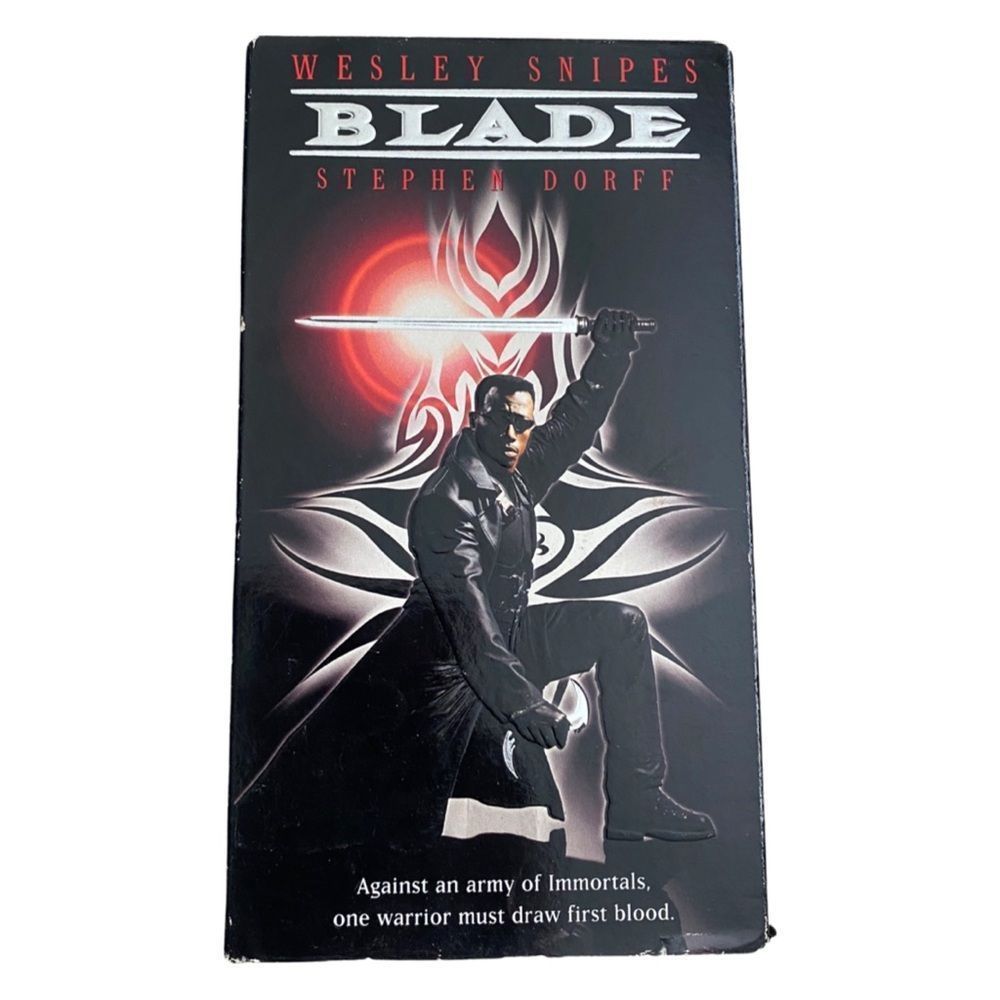 Blade (VHS, 1998) Wesley Snipes - Horror - Sci-Fi - Halloween